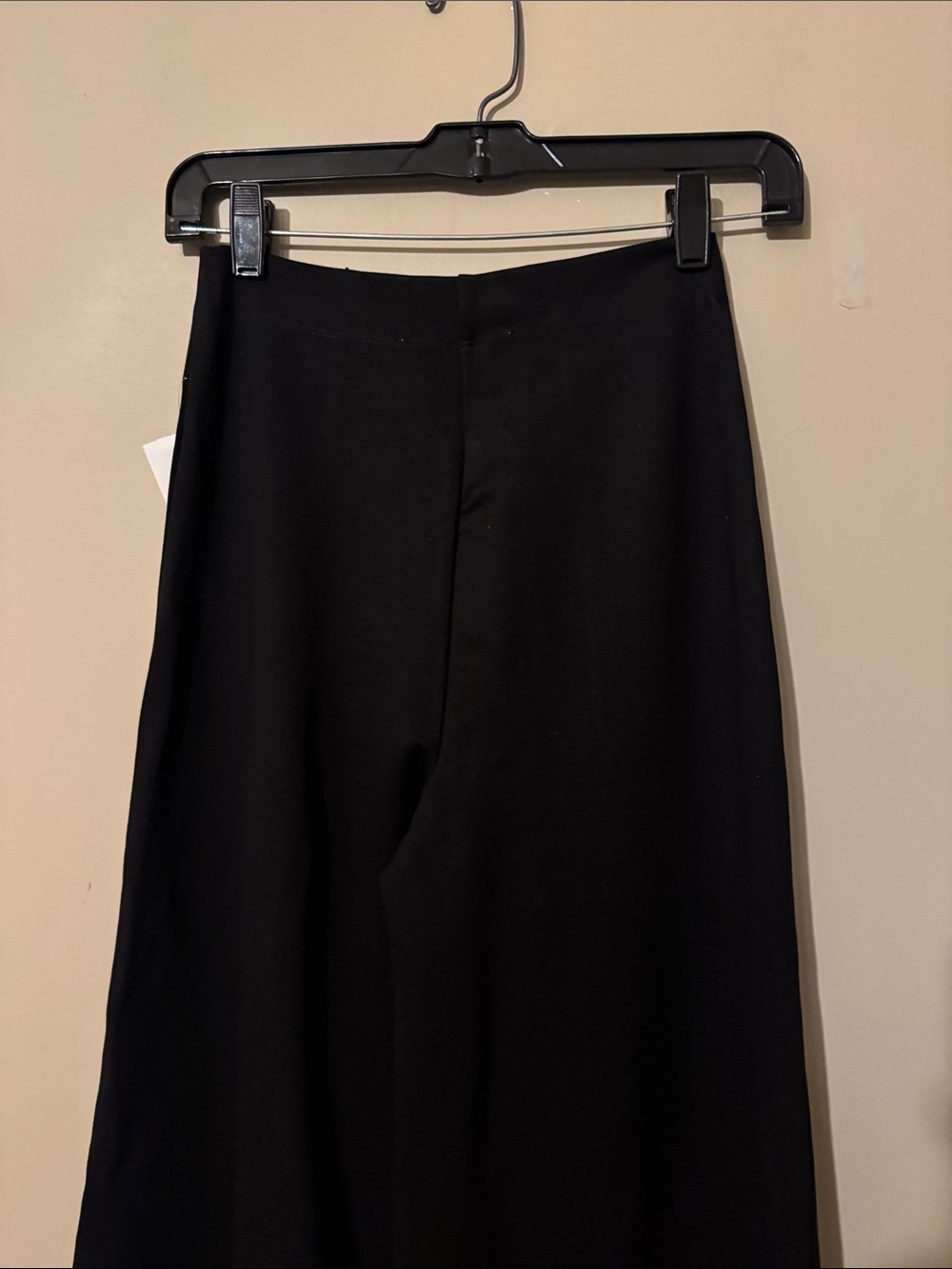 NWOT- BY DESIGN Juliette Wide Leg Pants, Black, size Small - Picture 9 of 10